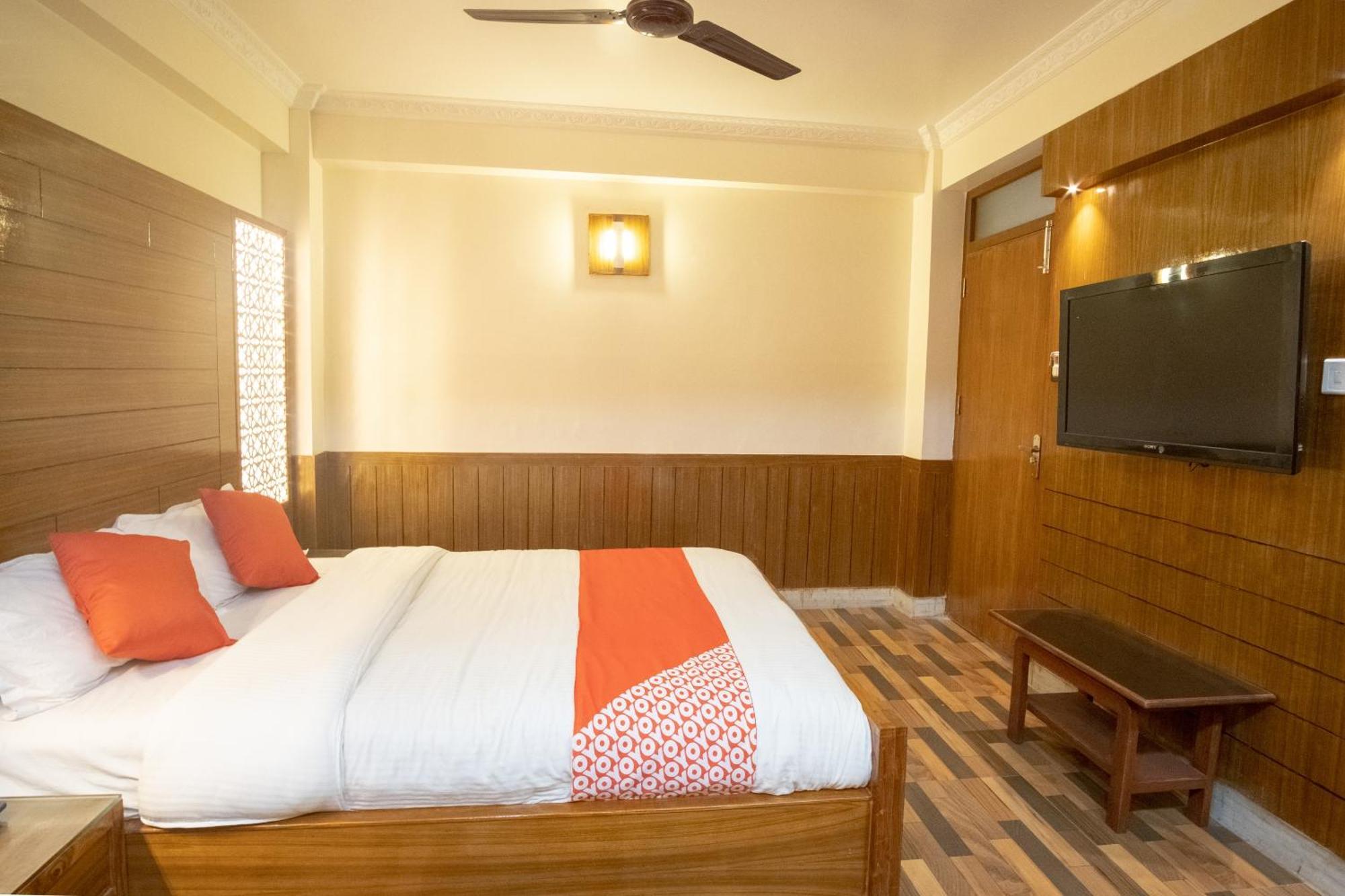 Oyo 304 Hotel Manama Balaju Dış mekan fotoğraf