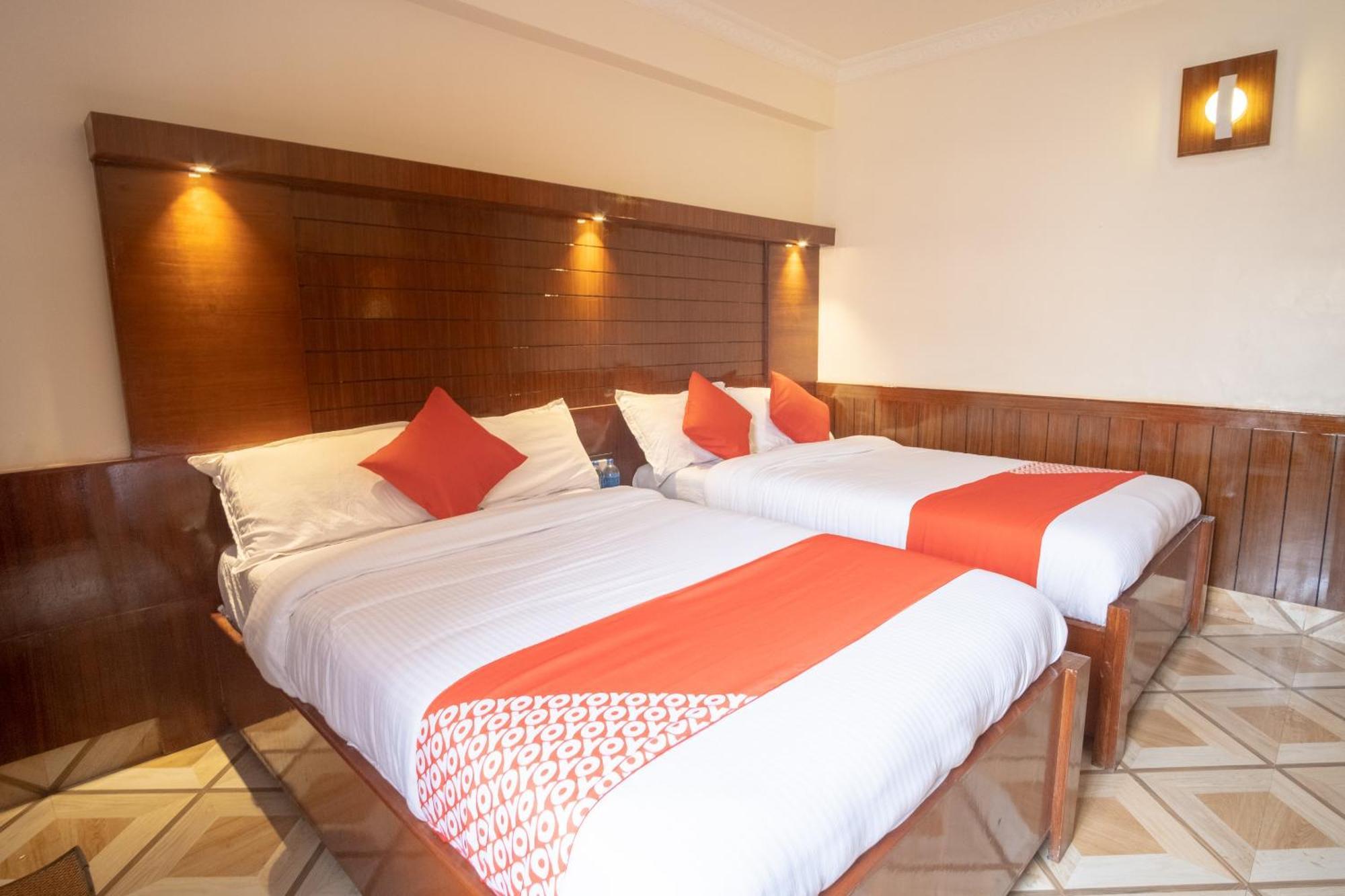 Oyo 304 Hotel Manama Balaju Dış mekan fotoğraf