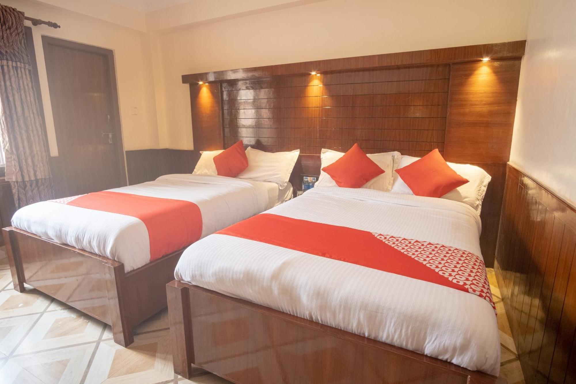Oyo 304 Hotel Manama Balaju Dış mekan fotoğraf